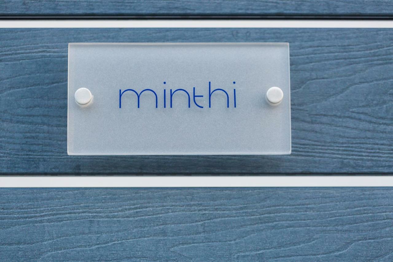 פלאקיאס Naiades Apartment- Minthi/ 1 Bedroom, Beachfront מראה חיצוני תמונה