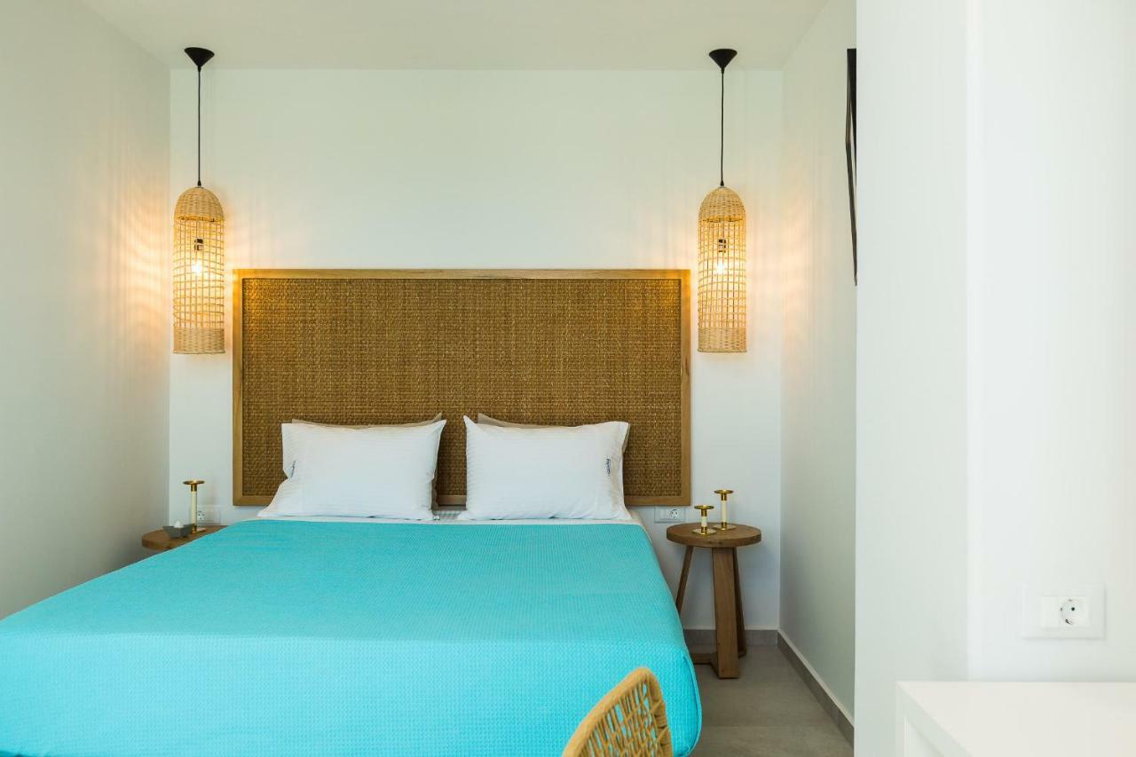פלאקיאס Naiades Apartment- Minthi/ 1 Bedroom, Beachfront מראה חיצוני תמונה