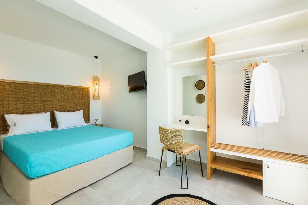 פלאקיאס Naiades Apartment- Minthi/ 1 Bedroom, Beachfront מראה חיצוני תמונה